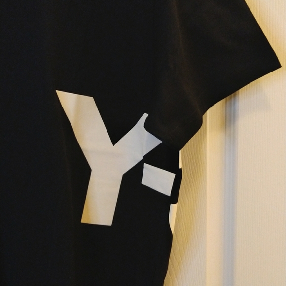 New Auth Y-3 tee - NWOT - Picture 4 of 8